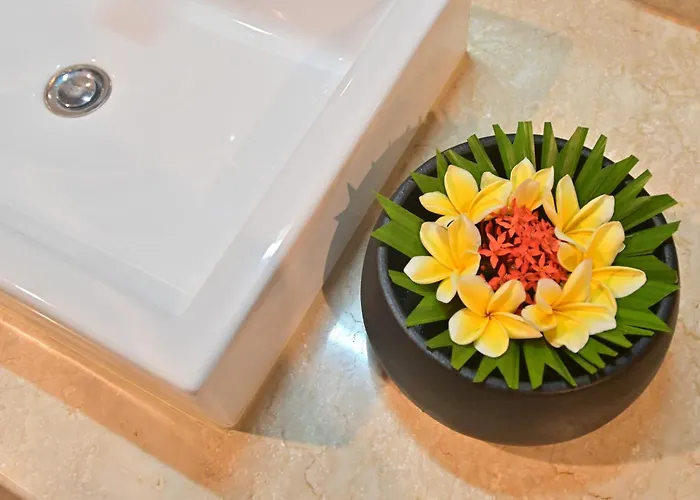 Puri Cendana Bali Hotel 3*